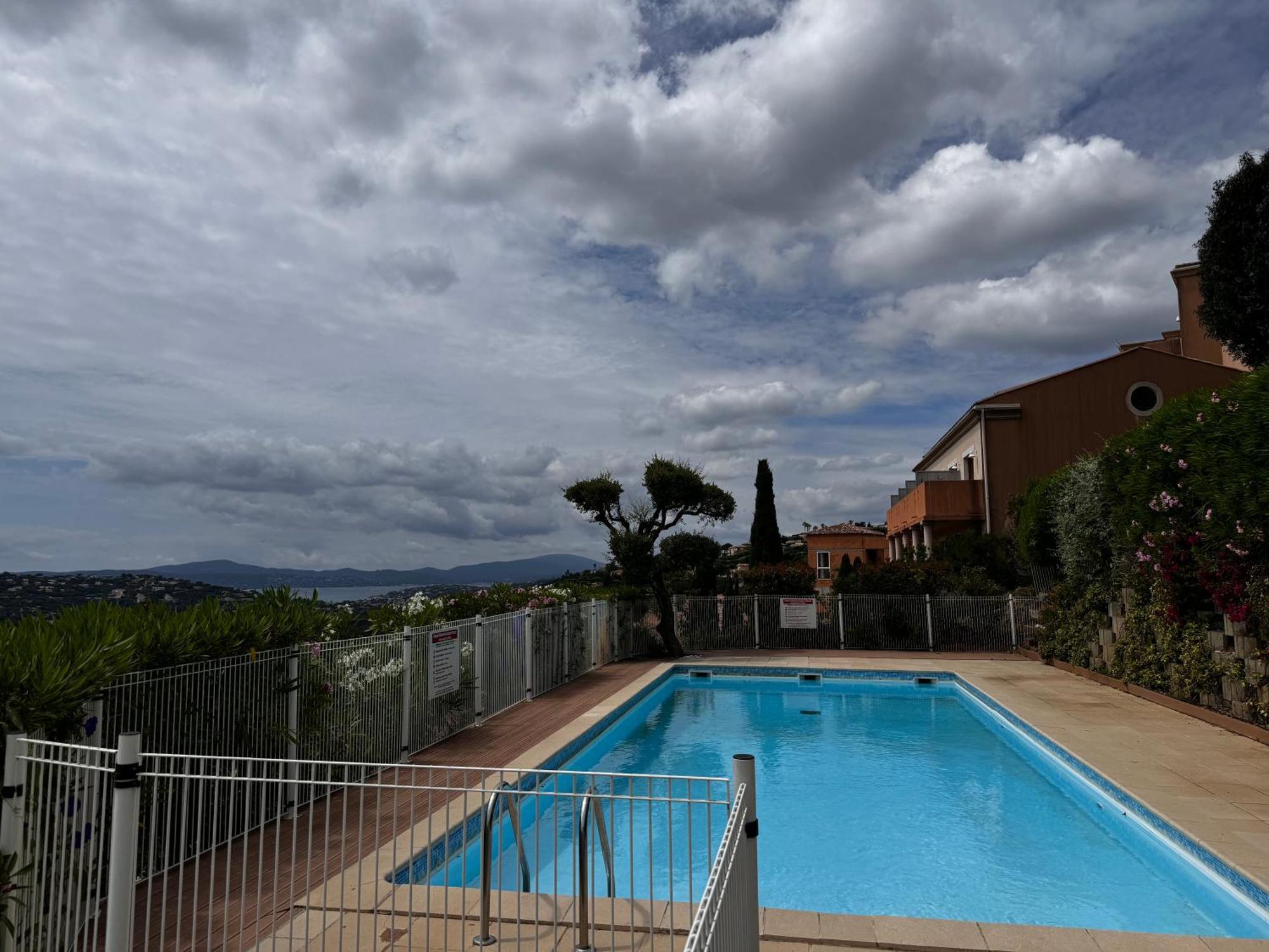 Apartamento Les Cigales, Superbe Vue - Golfe De Sainte-Maxime Exterior foto